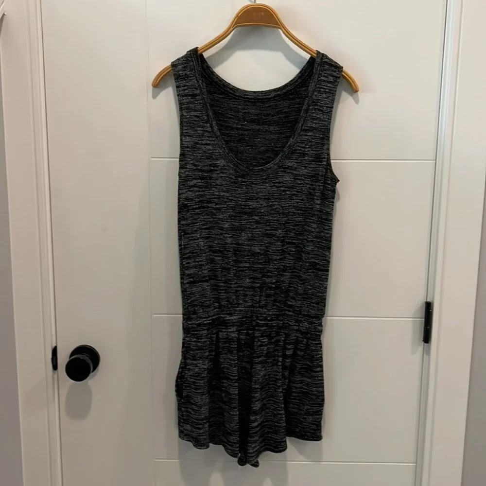 Aritzia Wilfred Free romper size XS - Picture 8 of 12